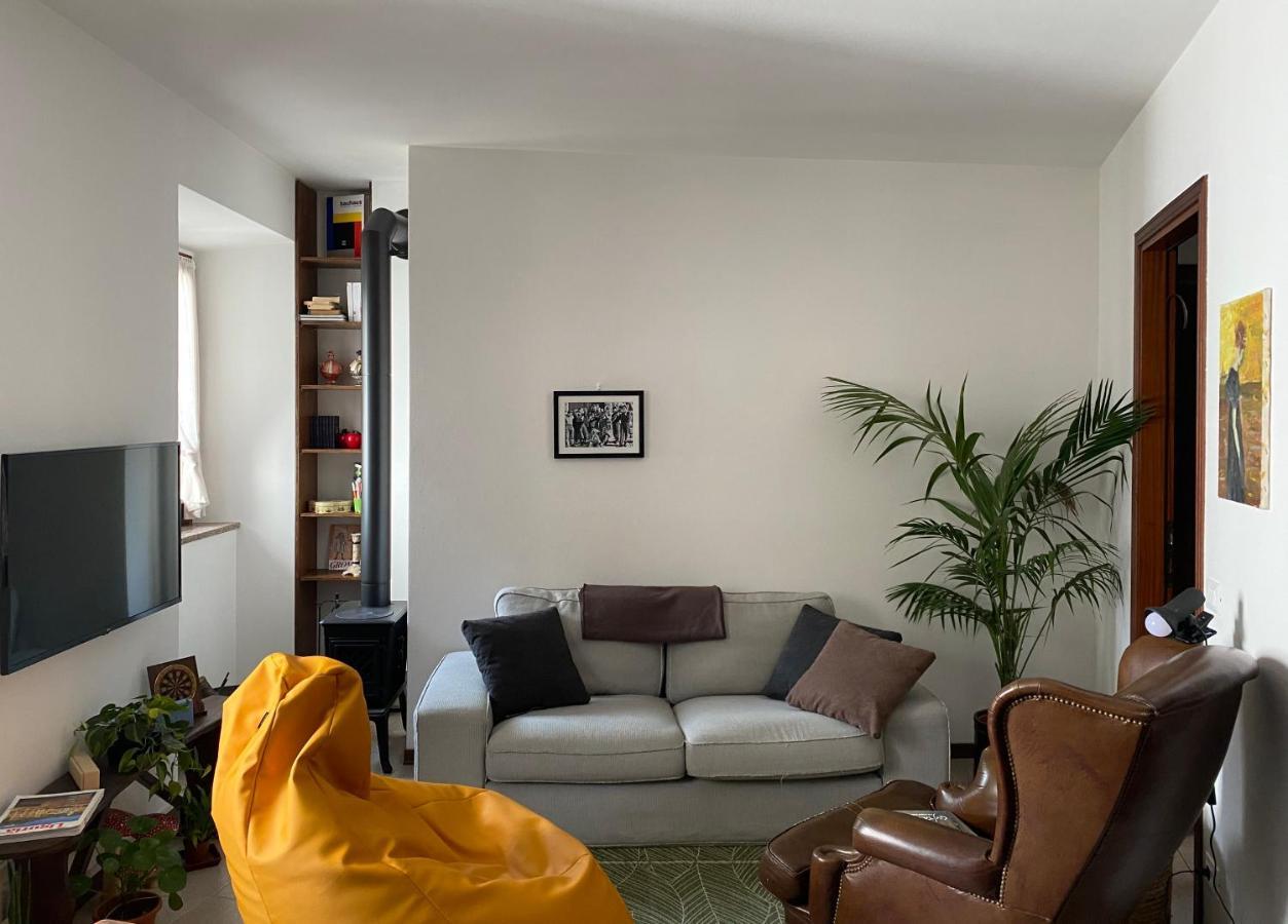 Dagli Olivari - Casa Teo Gromo Buitenkant foto